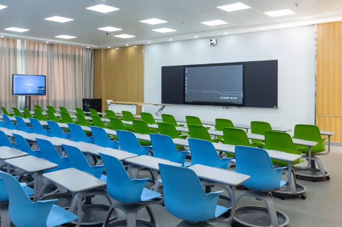 震美案例-郑州大学智慧教室(图10) 震美案例-郑州大学智慧教室(图10)