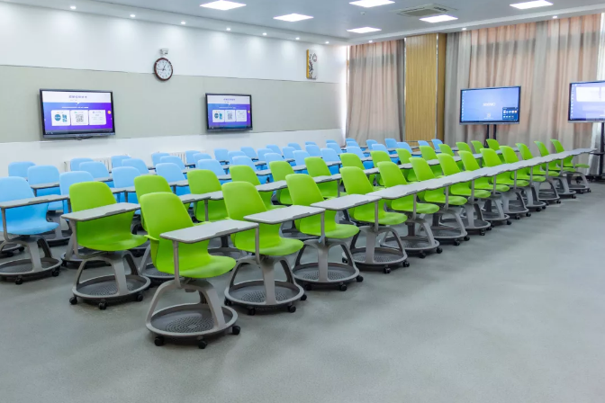 震美案例-郑州大学智慧教室(图11) 震美案例-郑州大学智慧教室(图11)